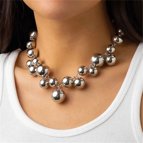 XIALUOKE Pearl Choker Necklace - Elegant Fashion Statement Accessory