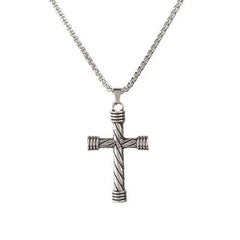 Stylish Stainless Steel Cross Pendant Necklace – Fashionable Accessory