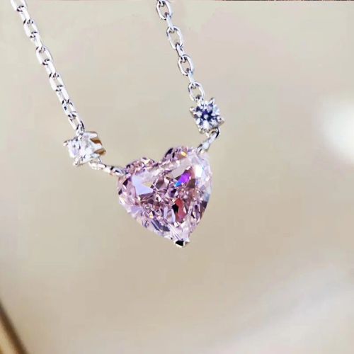 Huitan Elegant Heart Pendant Necklace - Trendy Fashion Accessory