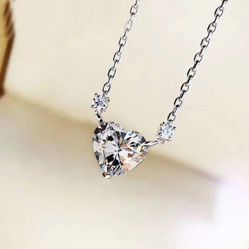 Huitan Elegant Heart Pendant Necklace - Trendy Fashion Accessory
