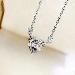 Huitan Elegant Heart Pendant Necklace - Trendy Fashion Accessory