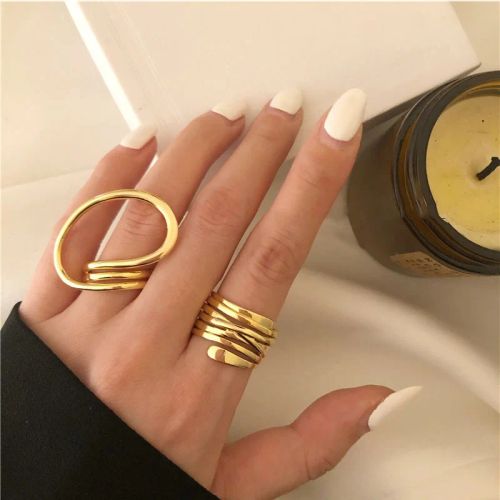 Laoloutian Geometric Statement Rings Set for Fashionable Parties