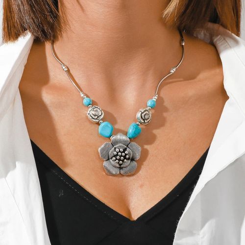 Tenande Bohemia Elephant Necklace - Turquoise Stone Statement Choker