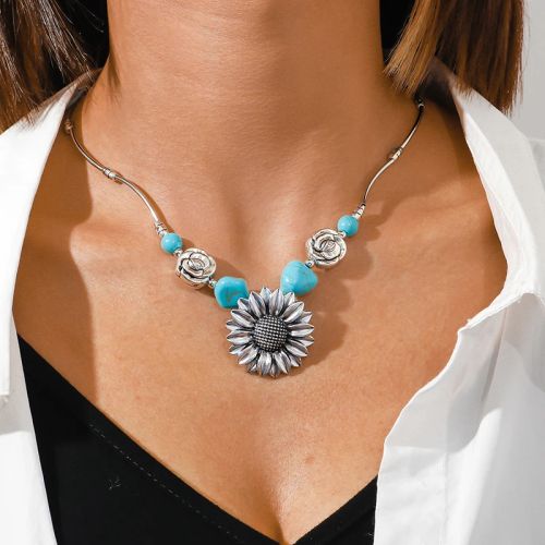 Tenande Bohemia Elephant Necklace - Turquoise Stone Statement Choker - style 516