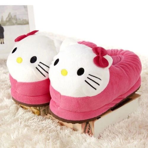 MINISO Hello Kitty Plush Slippers - Comfortable Cartoon Footwear - A1 / 25-30 length 20cm