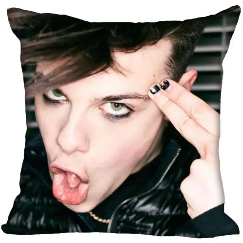 HEARMNY Yungblud Printed Pillow Case with Invisible Zipper - 45x45cm Home Decor