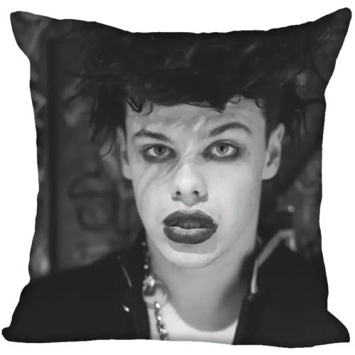 HEARMNY Yungblud Printed Pillow Case with Invisible Zipper - 45x45cm Home Decor