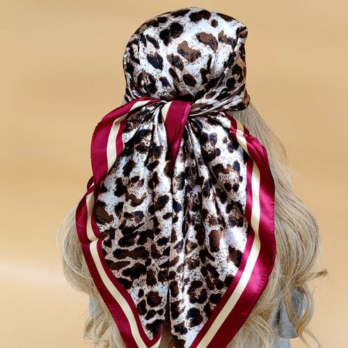 Stylish Multifunctional Silk Scarf - Versatile Fashion Accessory