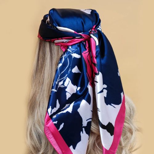 Stylish Multifunctional Silk Scarf - Versatile Fashion Accessory