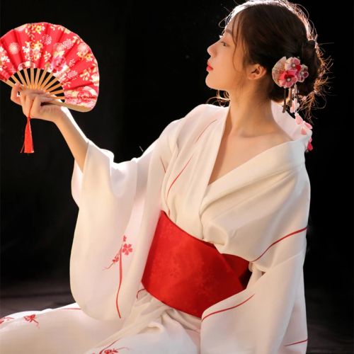JEMMA LEONG Traditional Kimono - Elegant Cotton & Polyester Attire
