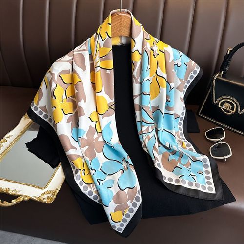 HVATILAW Floral Scarf - Luxurious Softness for Every Occasion - FN202-3 / 90X90cm