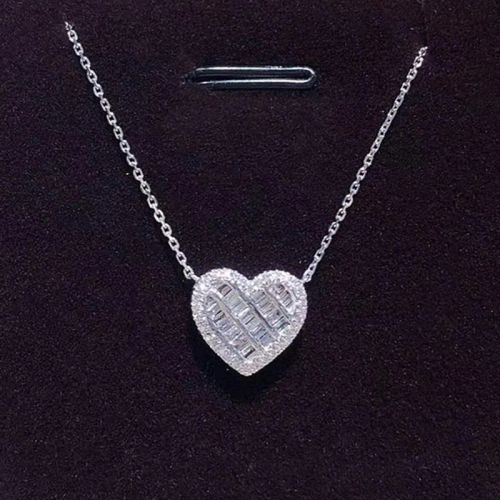 Huitan Geometric Design Pendant Necklace - Stylish & Trendy Accessory - XL696
