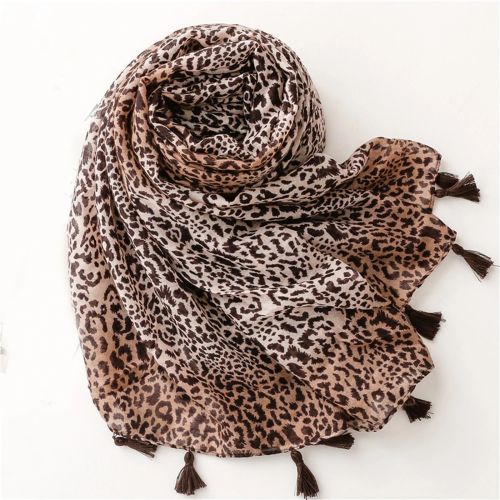 Elegant Cotton-Linen Bandanna Scarf - Versatile Outdoor Shawl