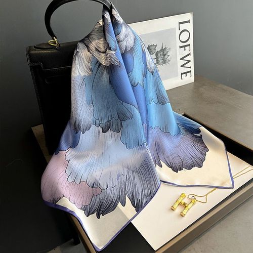 RUNMEI 100% Silk Scarf - Stylish Travel Accessory - 53x53cm - JZA271-03 / 53x53cm