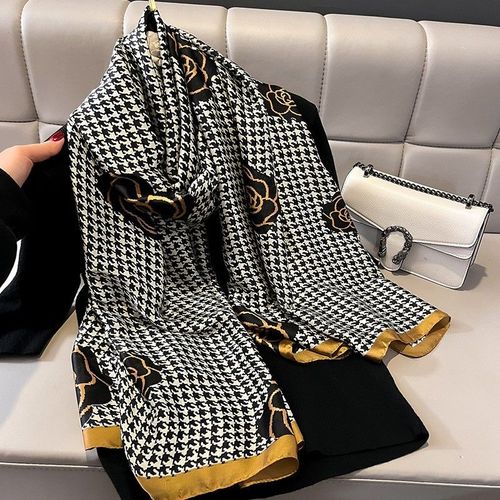 RUNMEIFA Fashionable Printed Polyester Scarf - Multifunctional Accessory