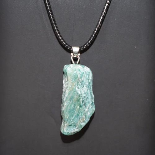 Classic Rope Chain Crystal Pendant Necklace for Parties