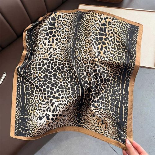 SENAIFEI Fashion Floral Print Scarf - Lightweight Stylish Accessory