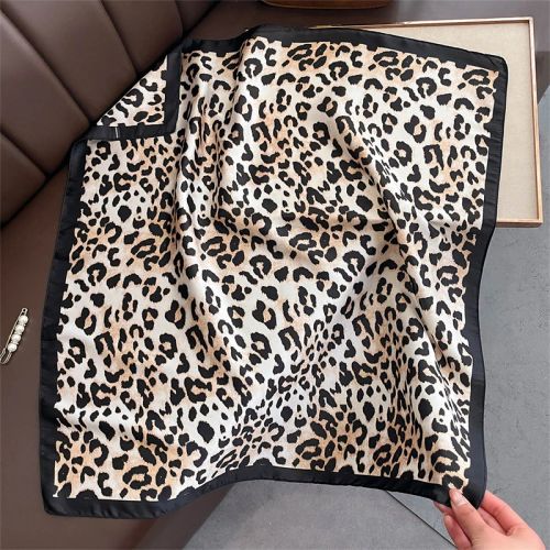 SENAIFEI Fashion Floral Print Scarf - Lightweight Stylish Accessory