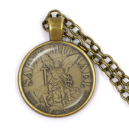 MSCHENGDORIS Trendy Glass Pendant Necklace - Exquisite Fashion Statement