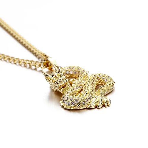 Elegant Rhinestone Pendant Necklace - Stunning Fashion Accessory