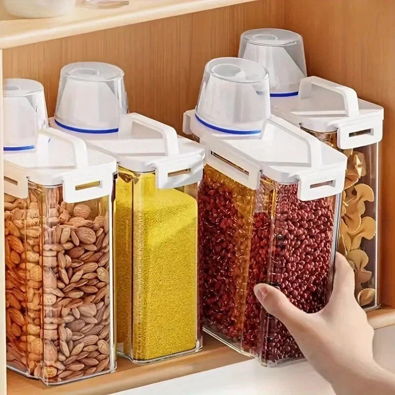 4x BPA-Free Plastic Food Storage Containers – Airtight Flip-Top Lids, Clear