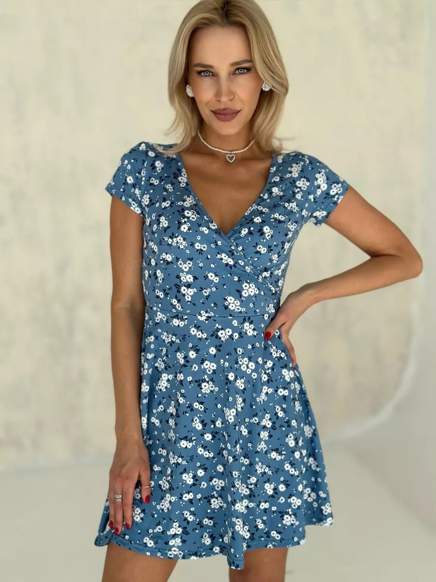 V-neck Short Sleeve Floral Knitted Dress