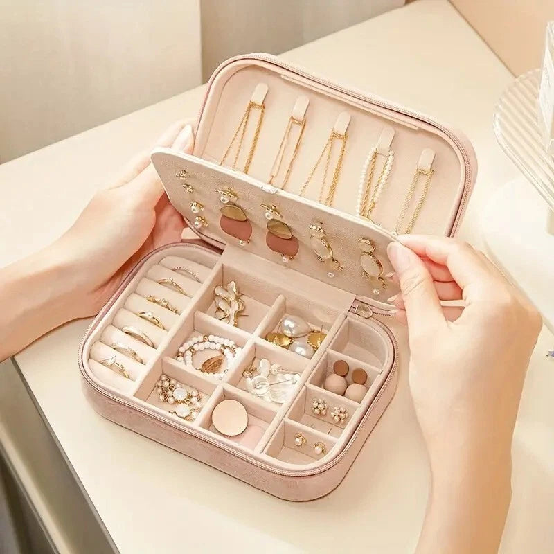 c3-Layer Velvet Jewelry Box Organizer with Zipper Travel Case for Rings & Earring