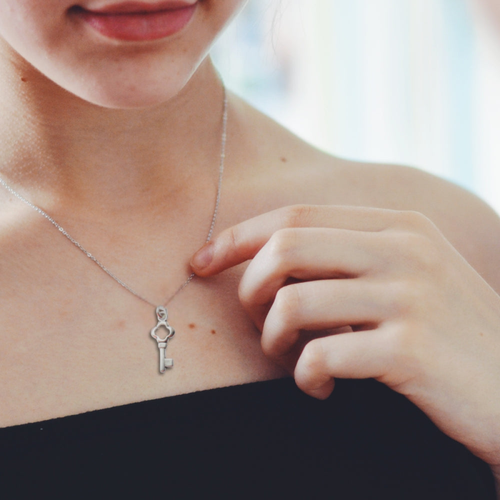 Happy 18th Birthday Necklace Mini Gift Hamper